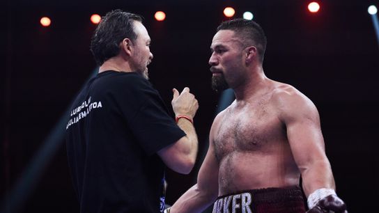 Trainer Andy Lee (L) has Joseph Parker hitting on all cylinders. Trainer Andy Lee (L) has Joseph Parker hitting on all cylinders.