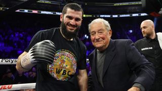 Artur Beterbiev, Dmity Bivol gird for high-stakes battle that will see the winner walk shoulder-to-should with light heavyweight legends (boxing). Photo by Mikey Williams/Top Rank
