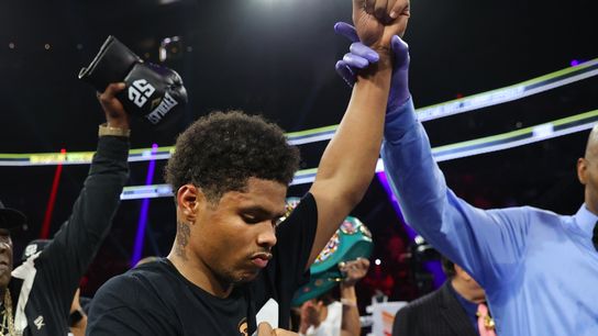 Shakur Stevenson (21-0, 10 KOs) will be a free agent on Sunday. Shakur Stevenson (21-0, 10 KOs) will be a free agent on Sunday.